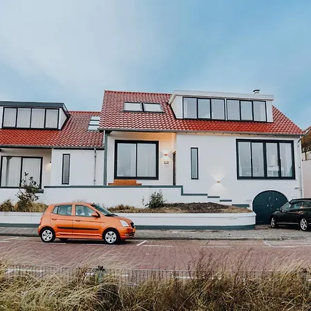 Villa Dunefront